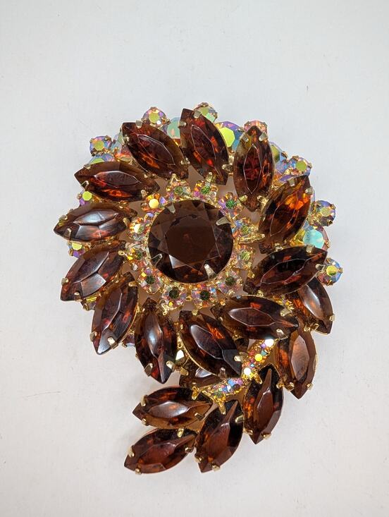 Juliana Jewelry - Verified D&E JULIANA (Ref #3778) Topaz and AB Paisley/Comet Brooch LIKE NEW